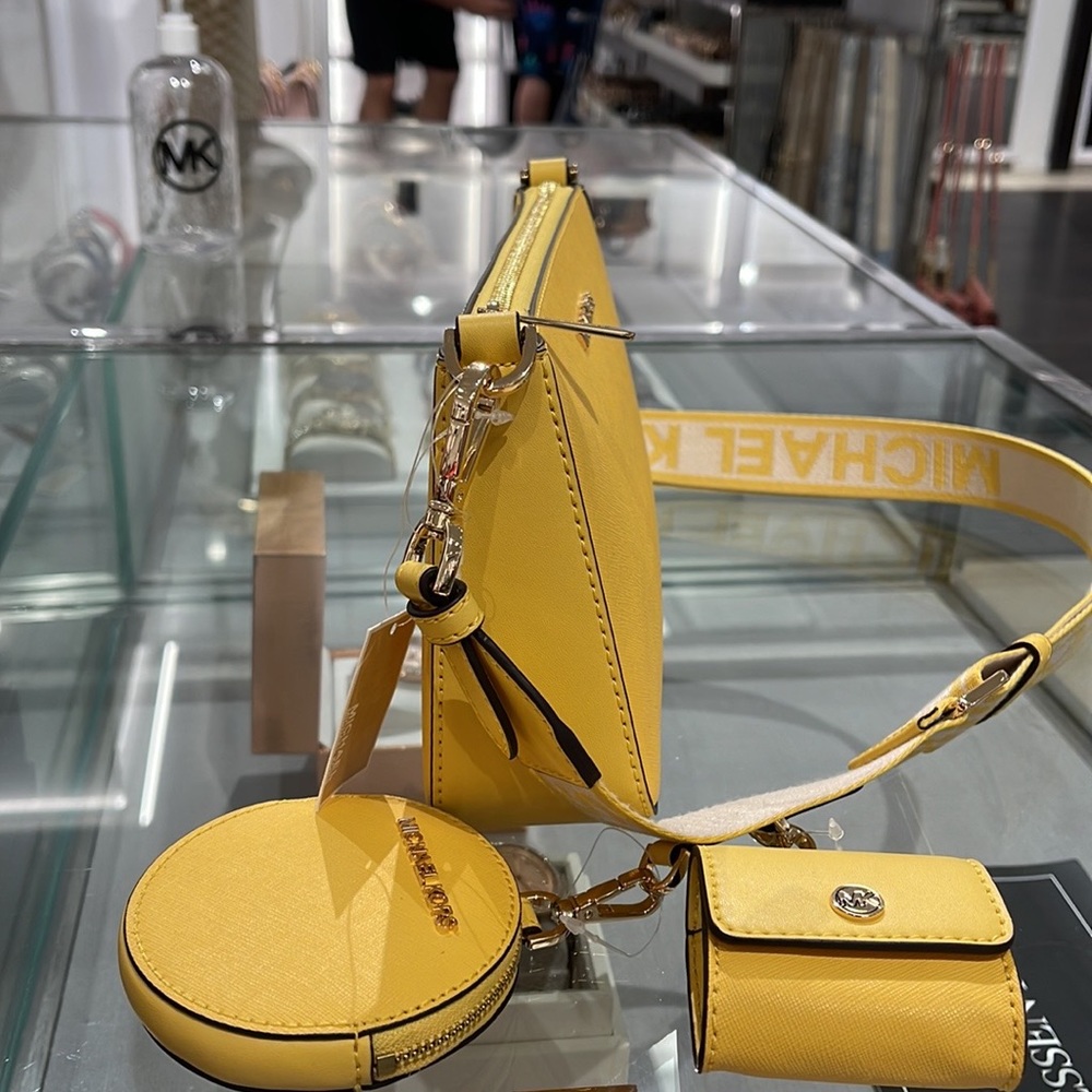 MICHAEL KORS JET SET TRAVEL SMALL SHOULDER CROSSBODY BAG WITH TECH ATTCH AIRPOD - Picture 12 of 16